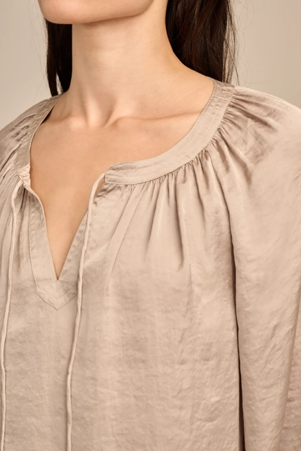 NOTCH NECK PEASANT TOP, image 2