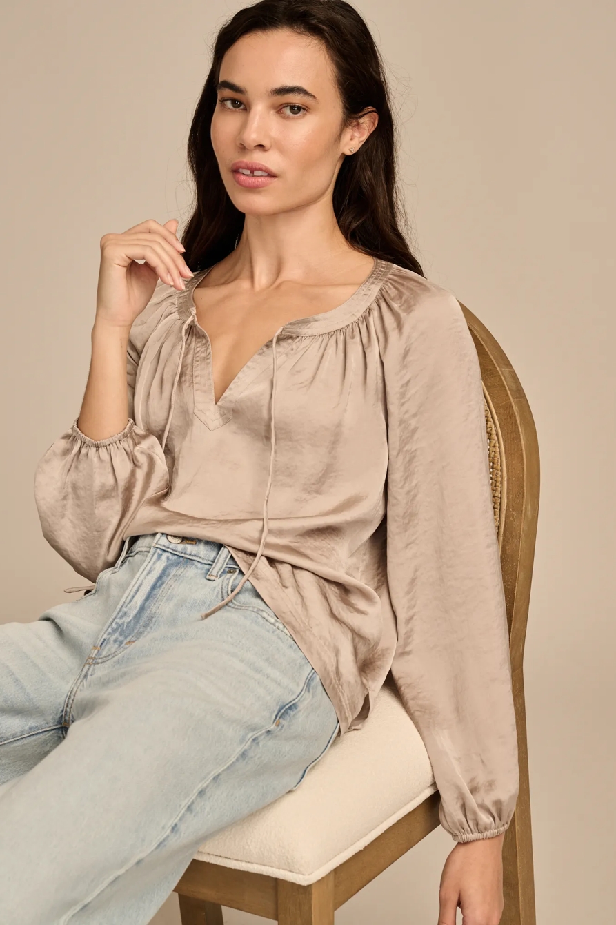 NOTCH NECK PEASANT TOP, image 5