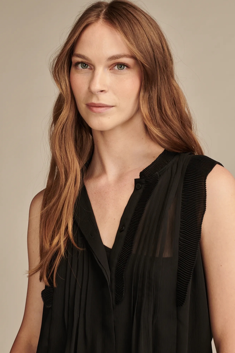 SLEEVELESS PINTUCK BLOUSE, image 2