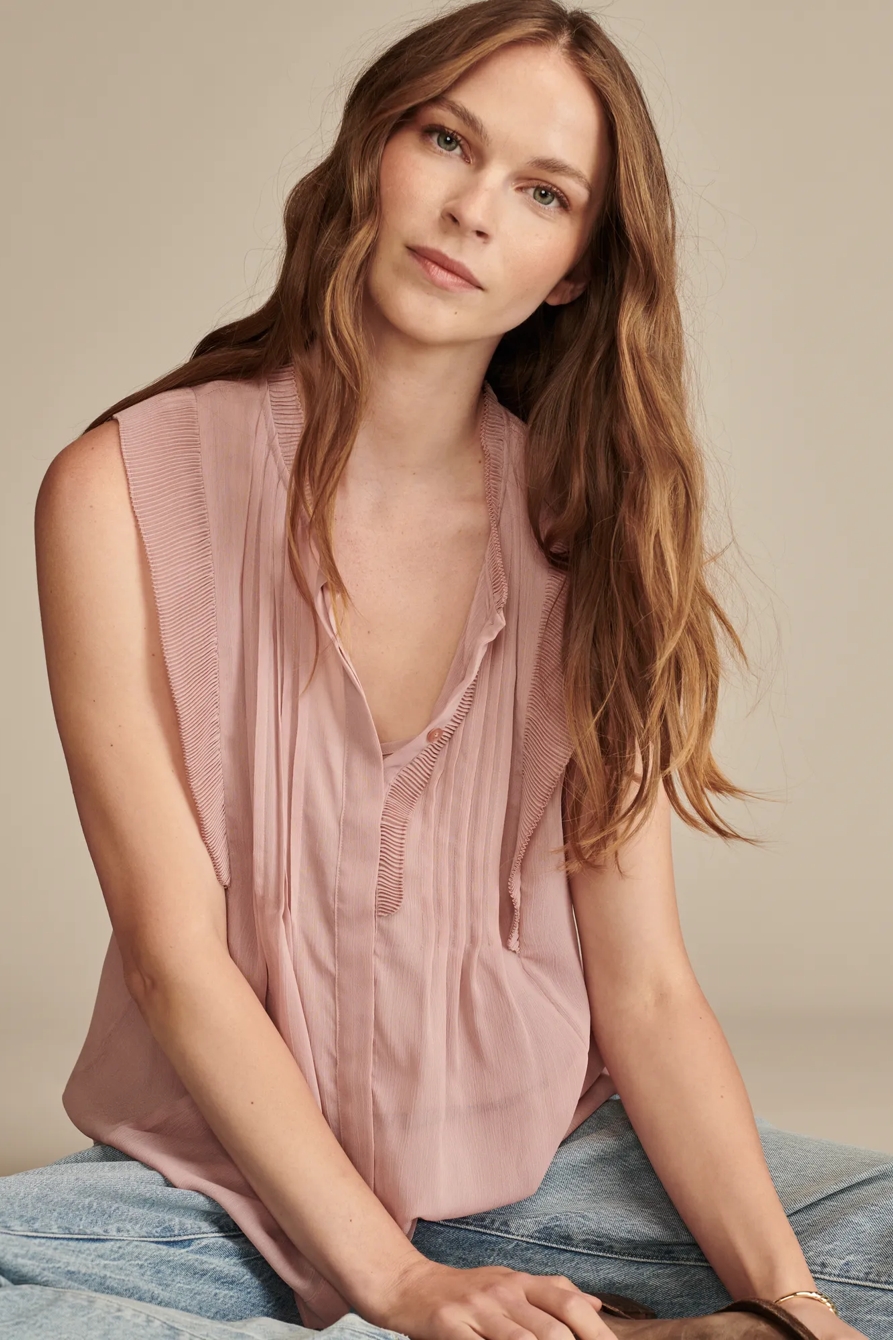 SLEEVELESS PINTUCK BLOUSE, image 5