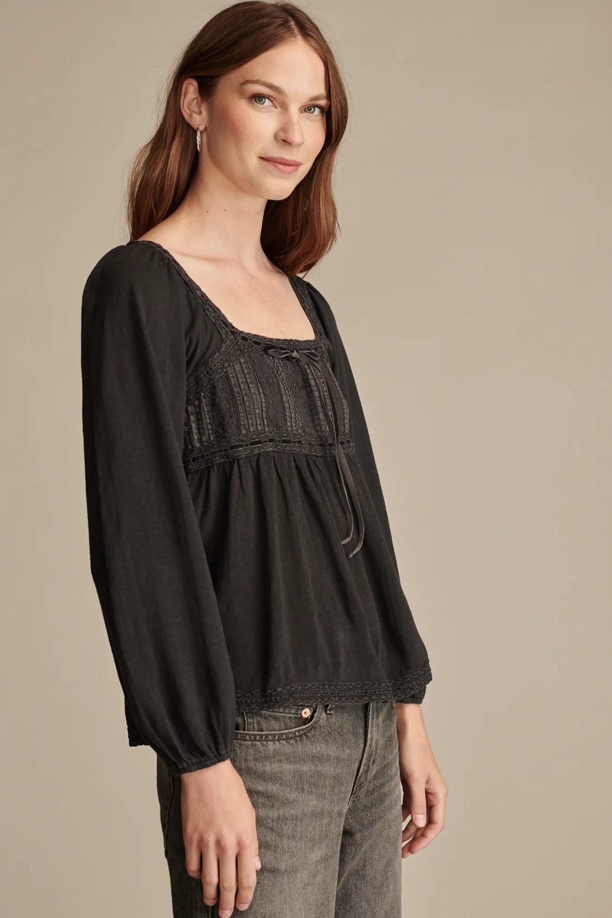 LACE PANELED TUNIC TEE, image 4