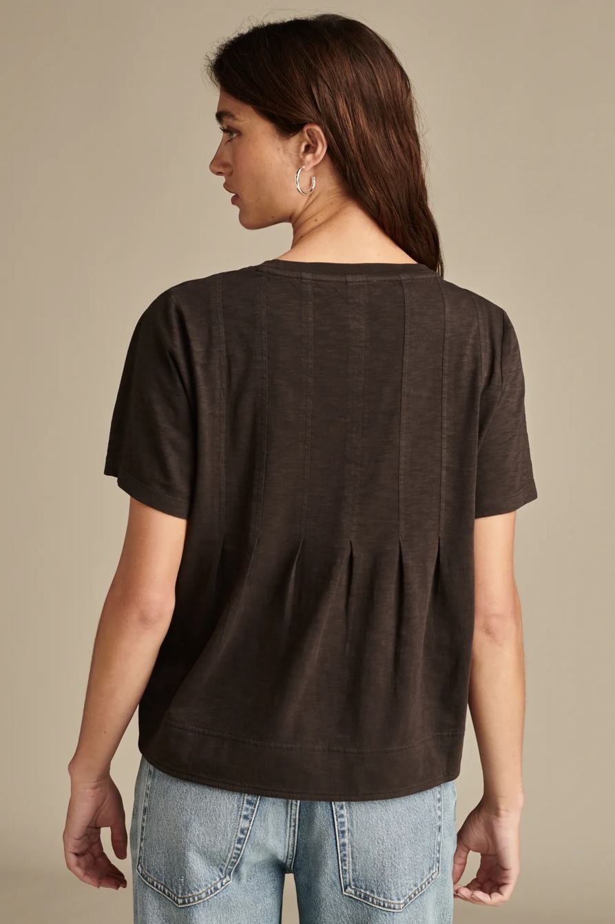 EASY FIT PLEATED TEE, image 5