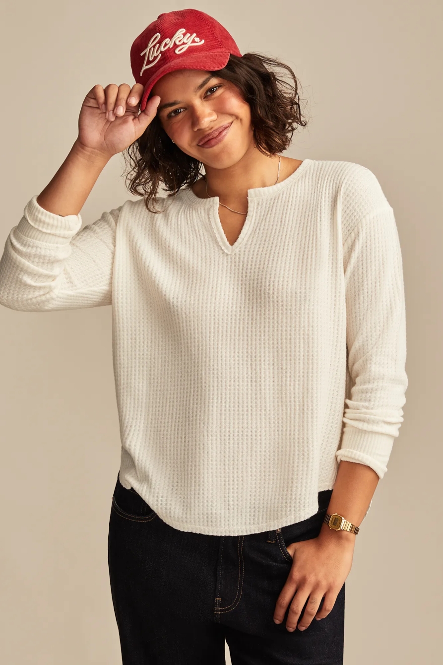 CLOUD NOTCH NECK TOP, image 1