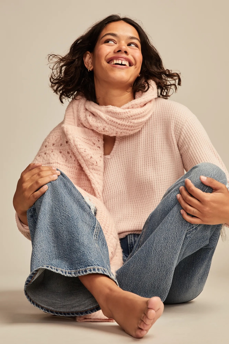 CLOUD NOTCH NECK TOP, image 2
