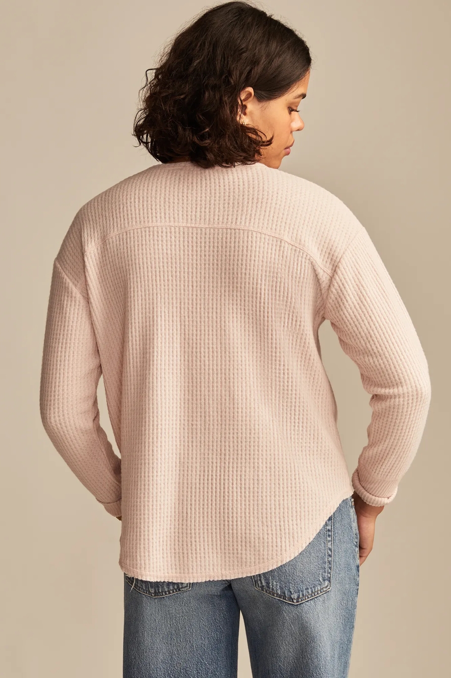 CLOUD NOTCH NECK TOP, image 3