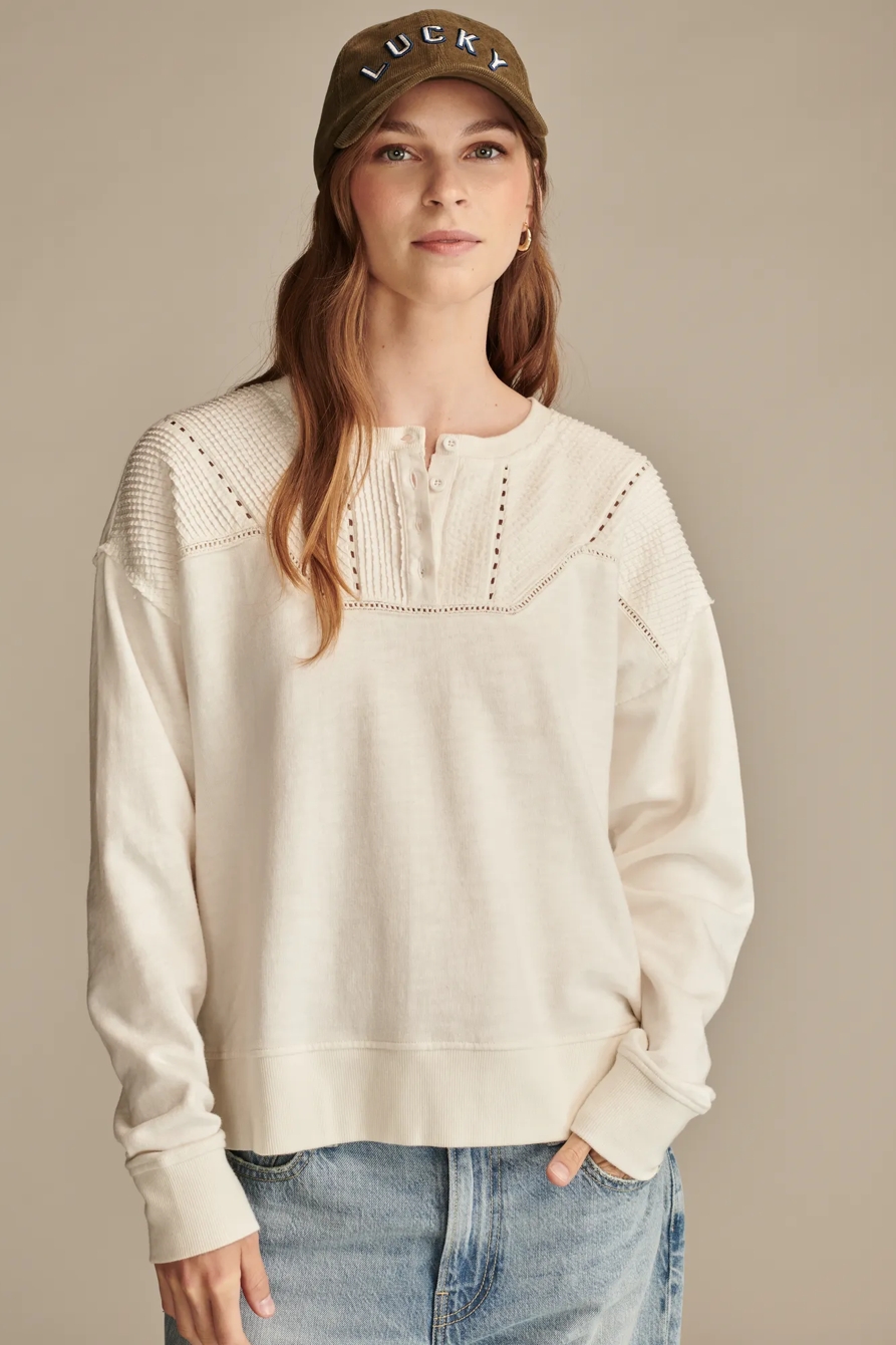 PINTUCK HENLEY SWEATSHIRT, image 3