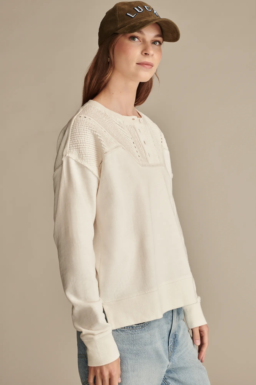 PINTUCK HENLEY SWEATSHIRT, image 4