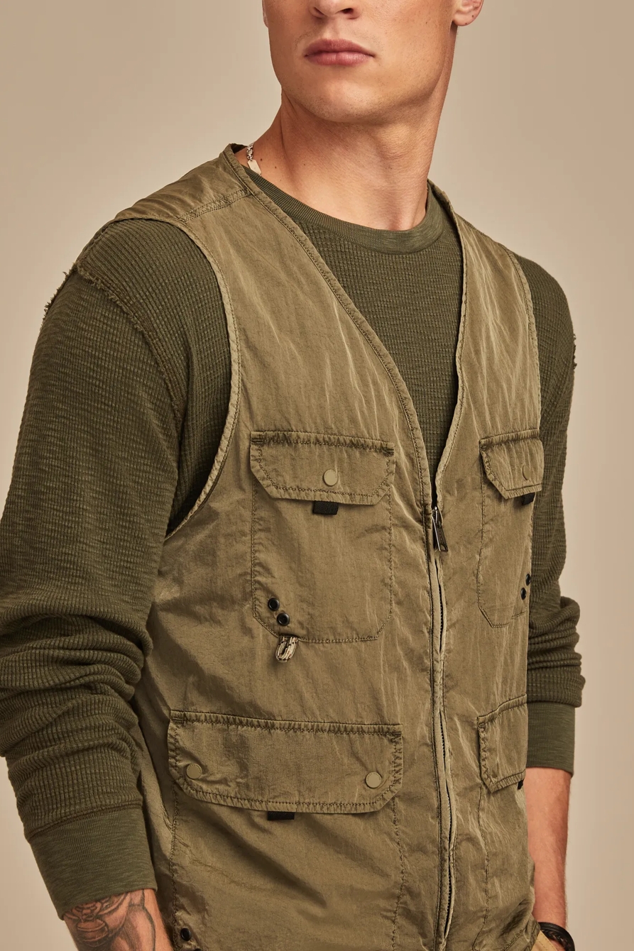 LUCKY X ARMY VEST, image 2