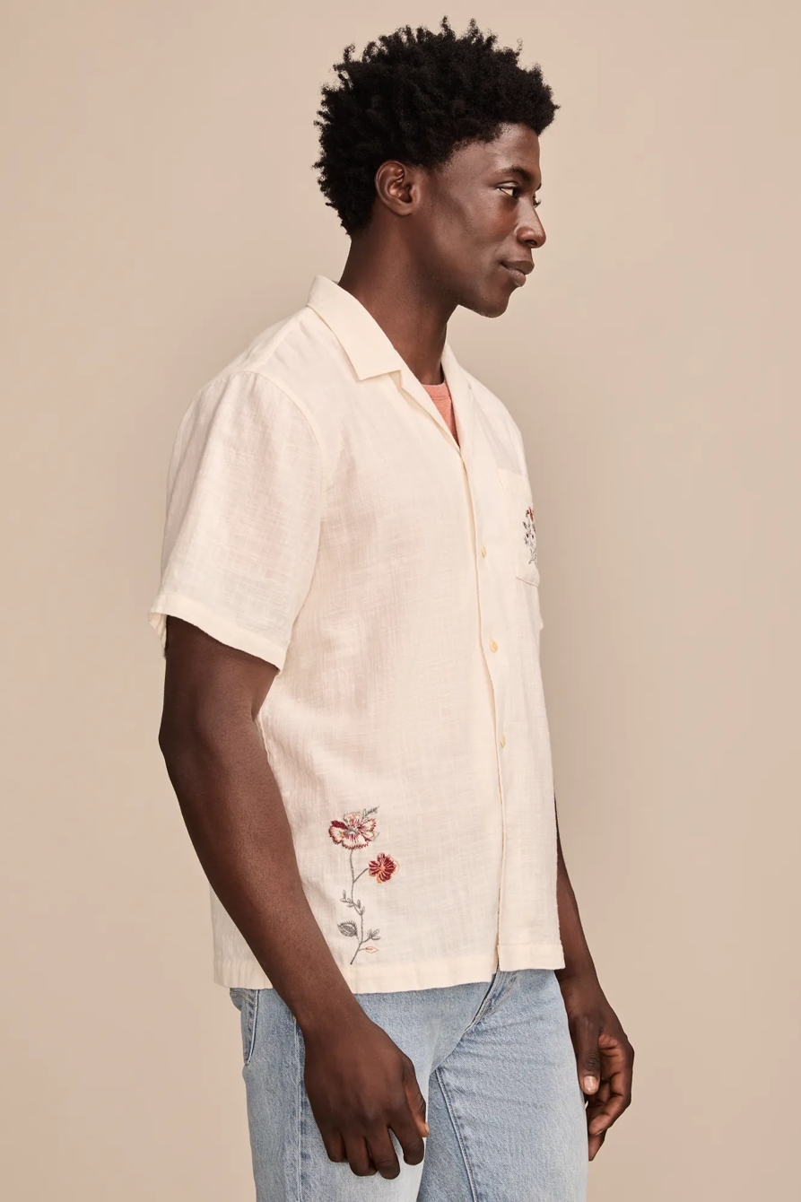 EMBROIDERED SHORT SLEEVE CAMP COLLAR SHIRT, image 4