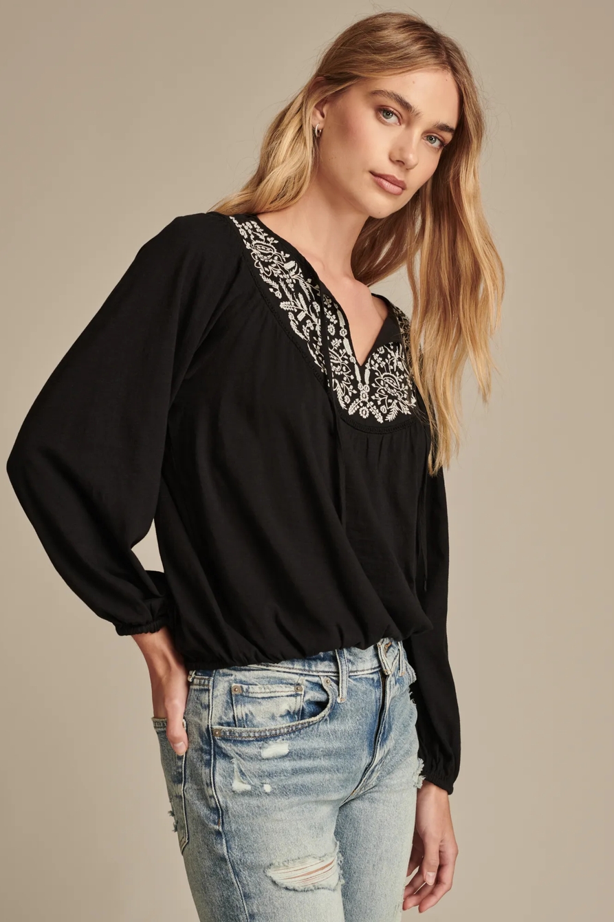 CONTRAST EMBROIDERED PEASANT TOP, image 3