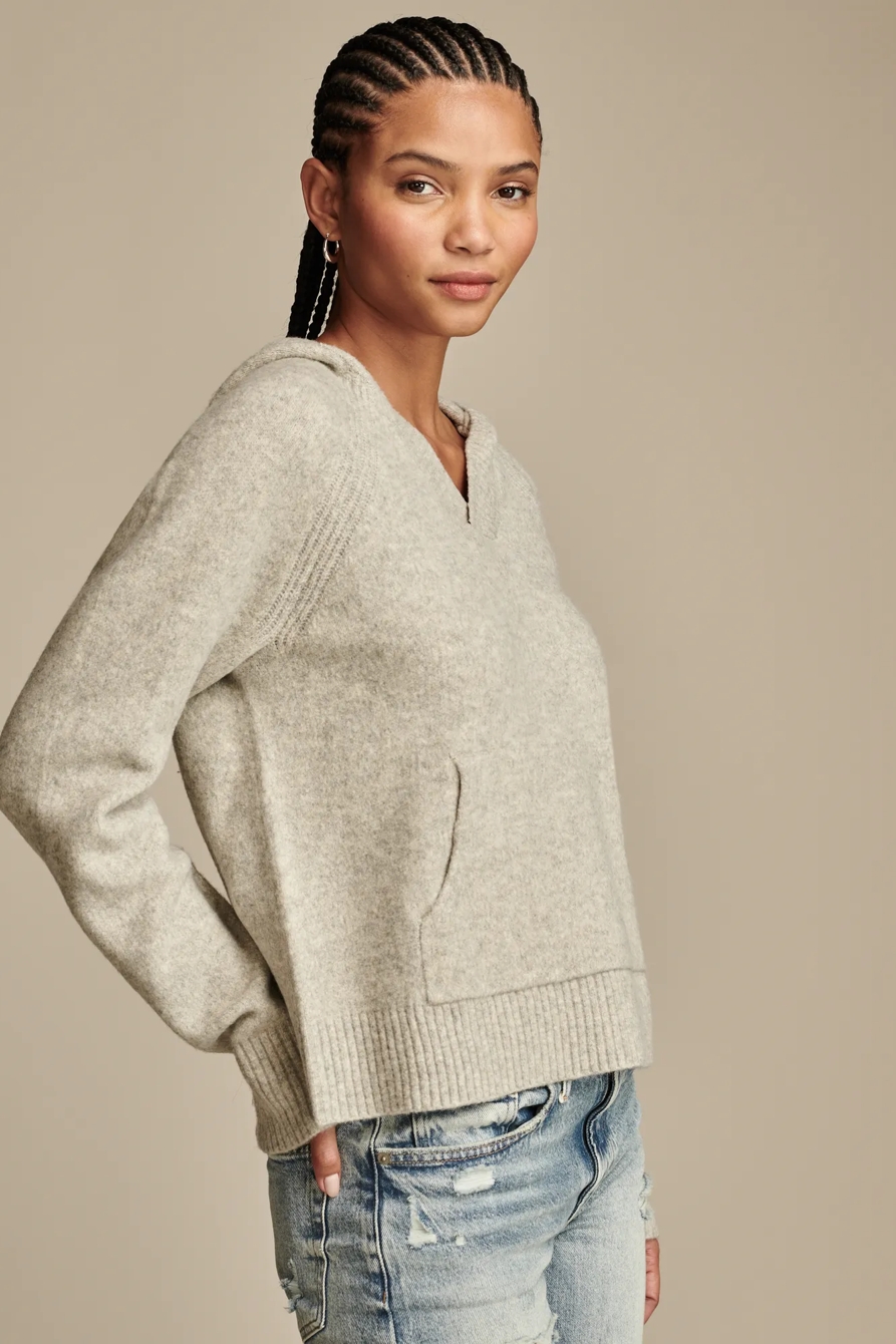 CLOUD SOFT HOODIE SWEATER, image 4