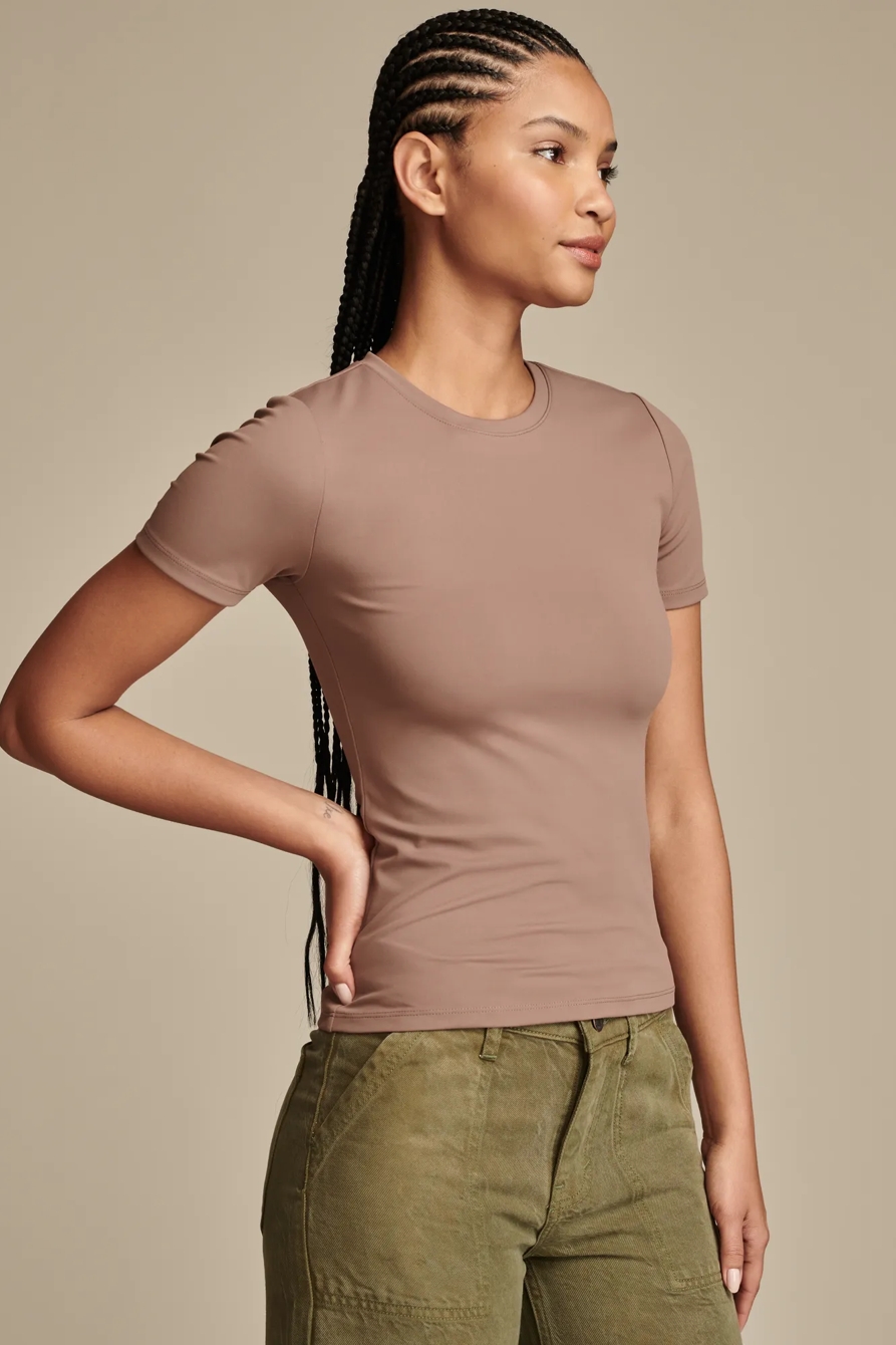 CONTOUR SHORT SLEEVE, image 3