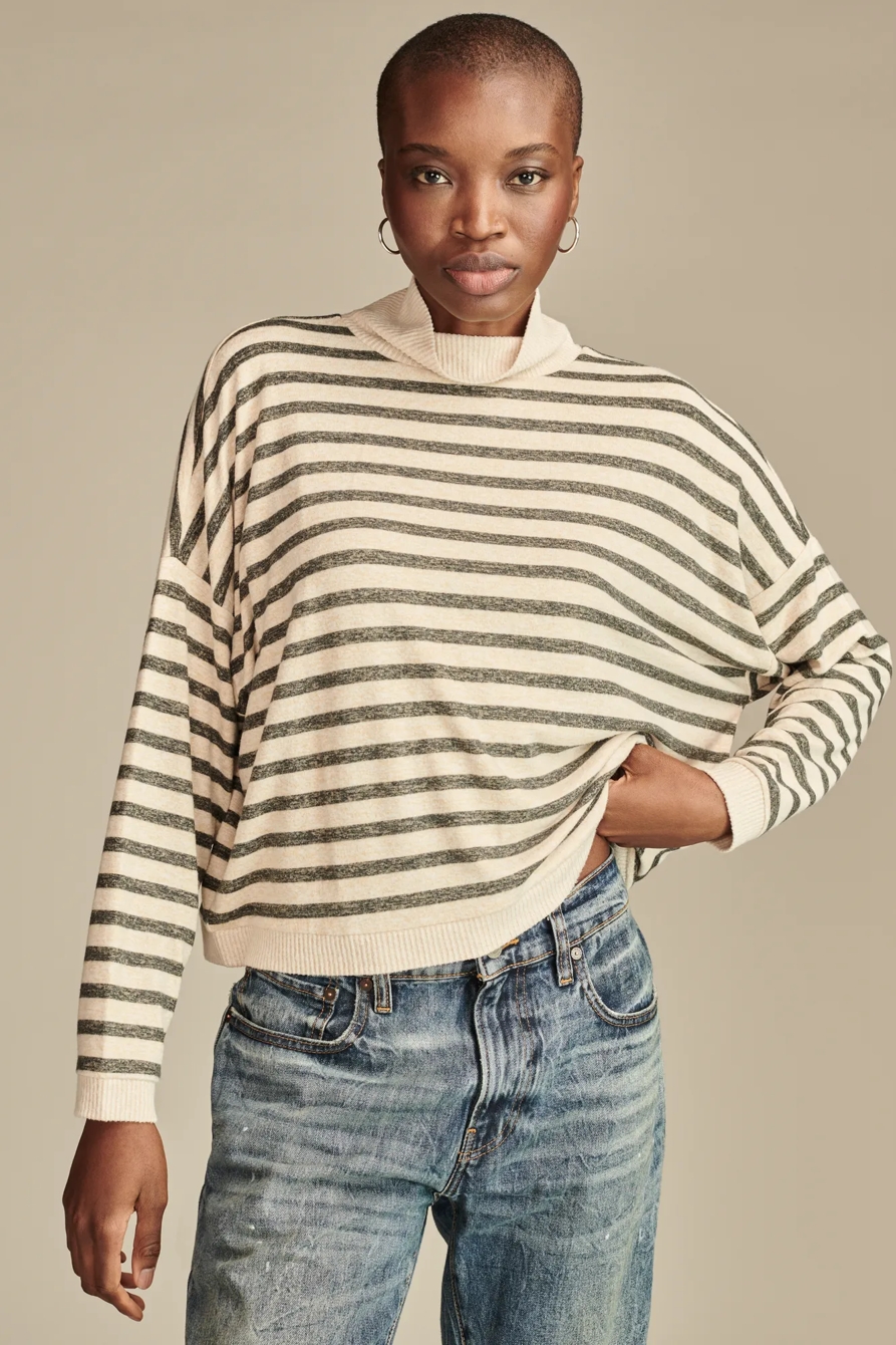 CLOUD MOCK NECK TOP, image 1