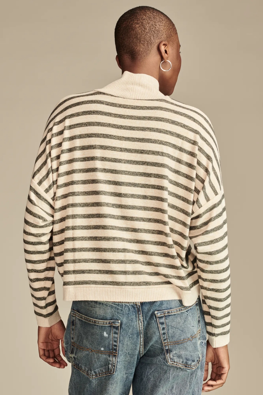 CLOUD MOCK NECK TOP, image 4