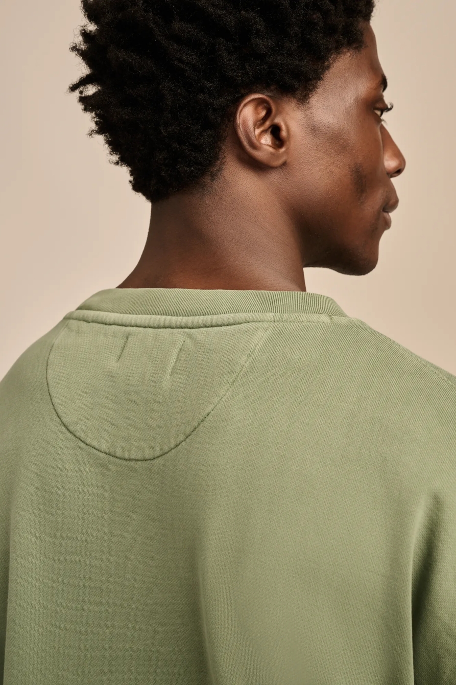 RELAXED FLEECE CREW SWEATSHIRT, image 2