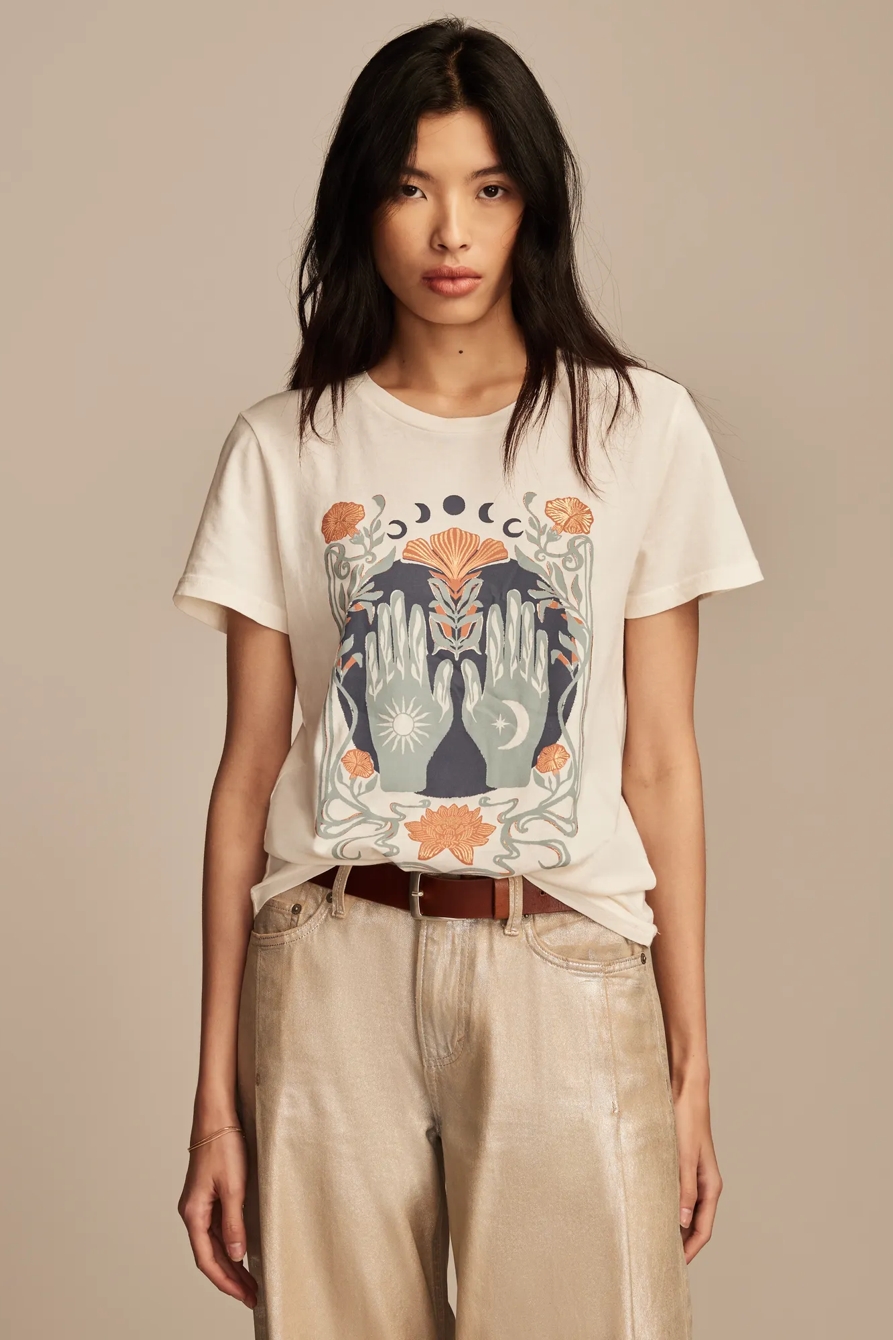 CELESTIAL HANDS BOYFRIEND TEE, image 5