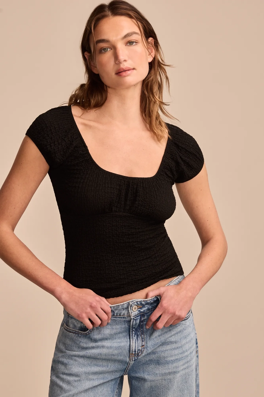 TEXTURED SCOOP NECK TOP