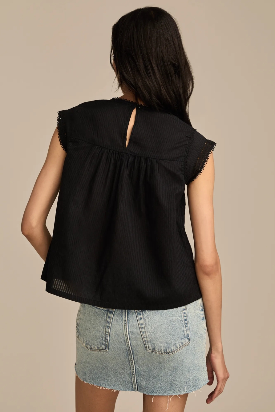 LACE NECK PINTUCK SHELL TOP, image 5