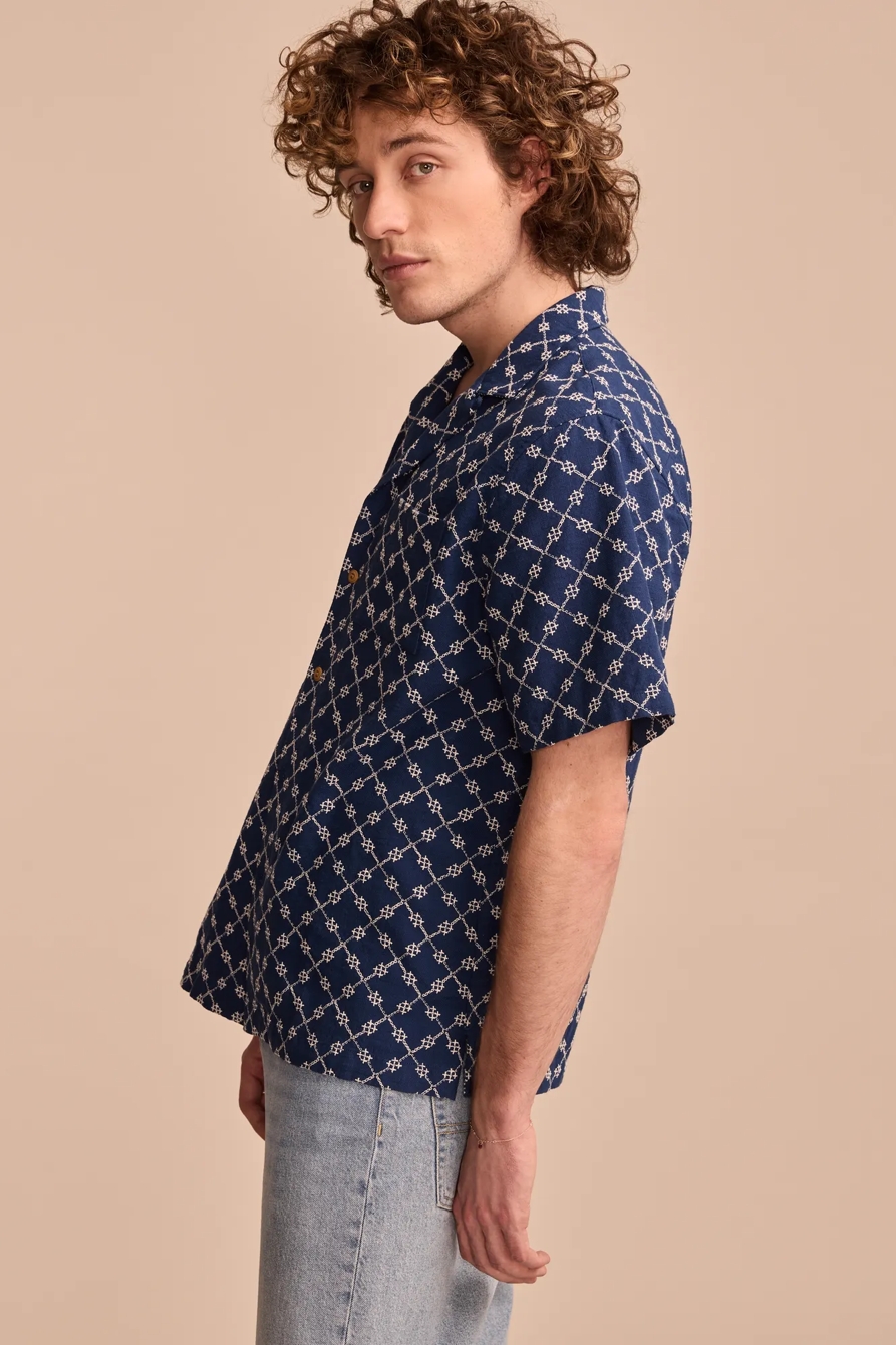 SHORT SLEEVE EYELET CAMP COLLAR SHIRT, image 4