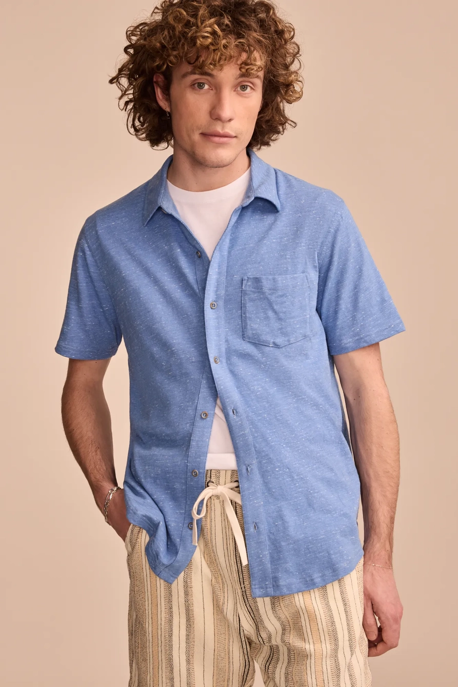 LINEN SHORT SLEEVE BUTTON UP SHIRT
