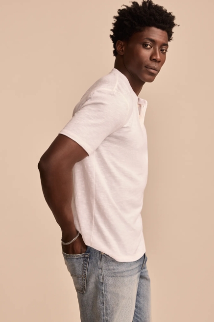LINEN SHORT SLEEVE HENLEY, image 3