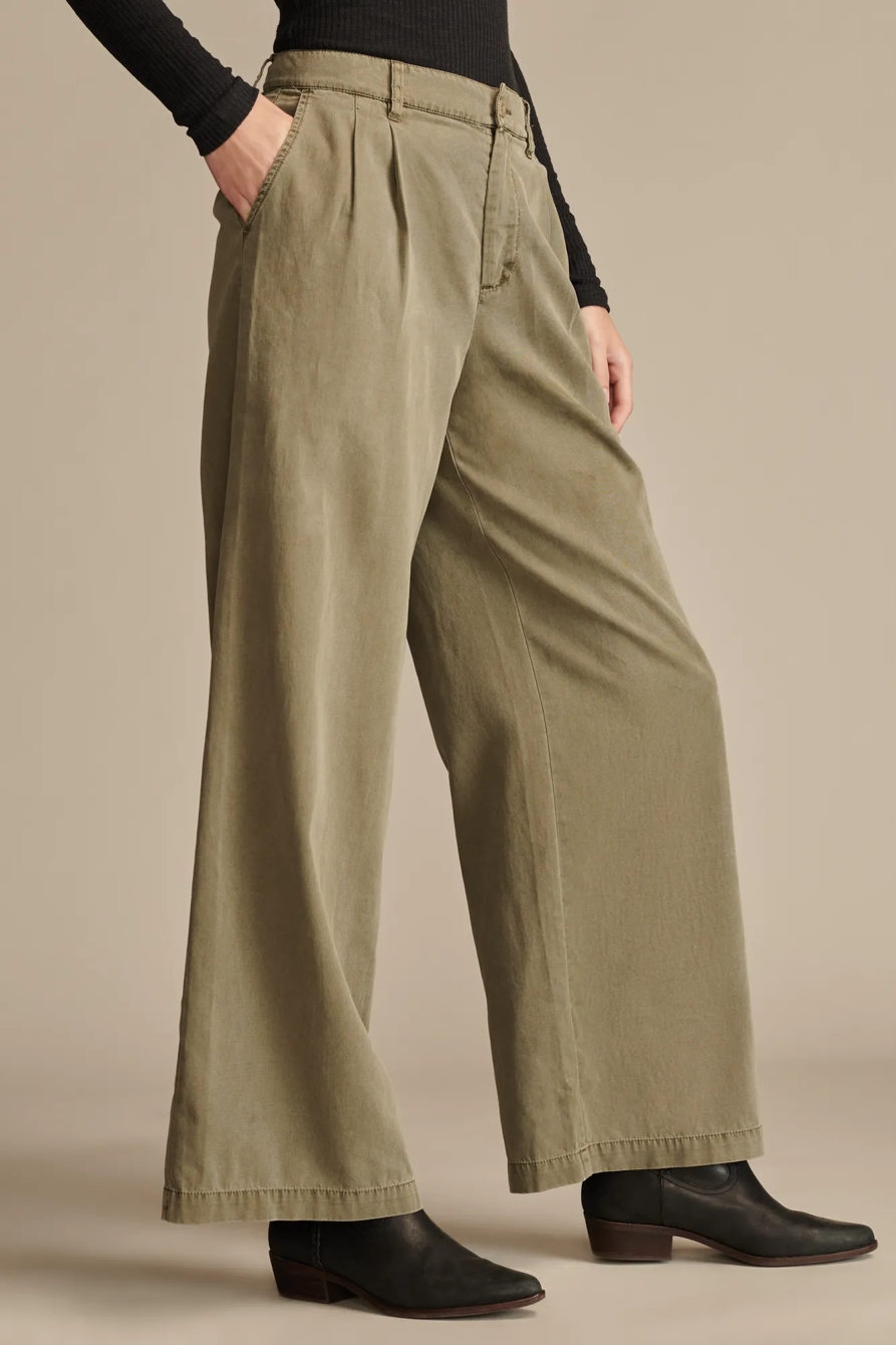 CLASSIC WIDE LEG PLEATED PANT, image 5