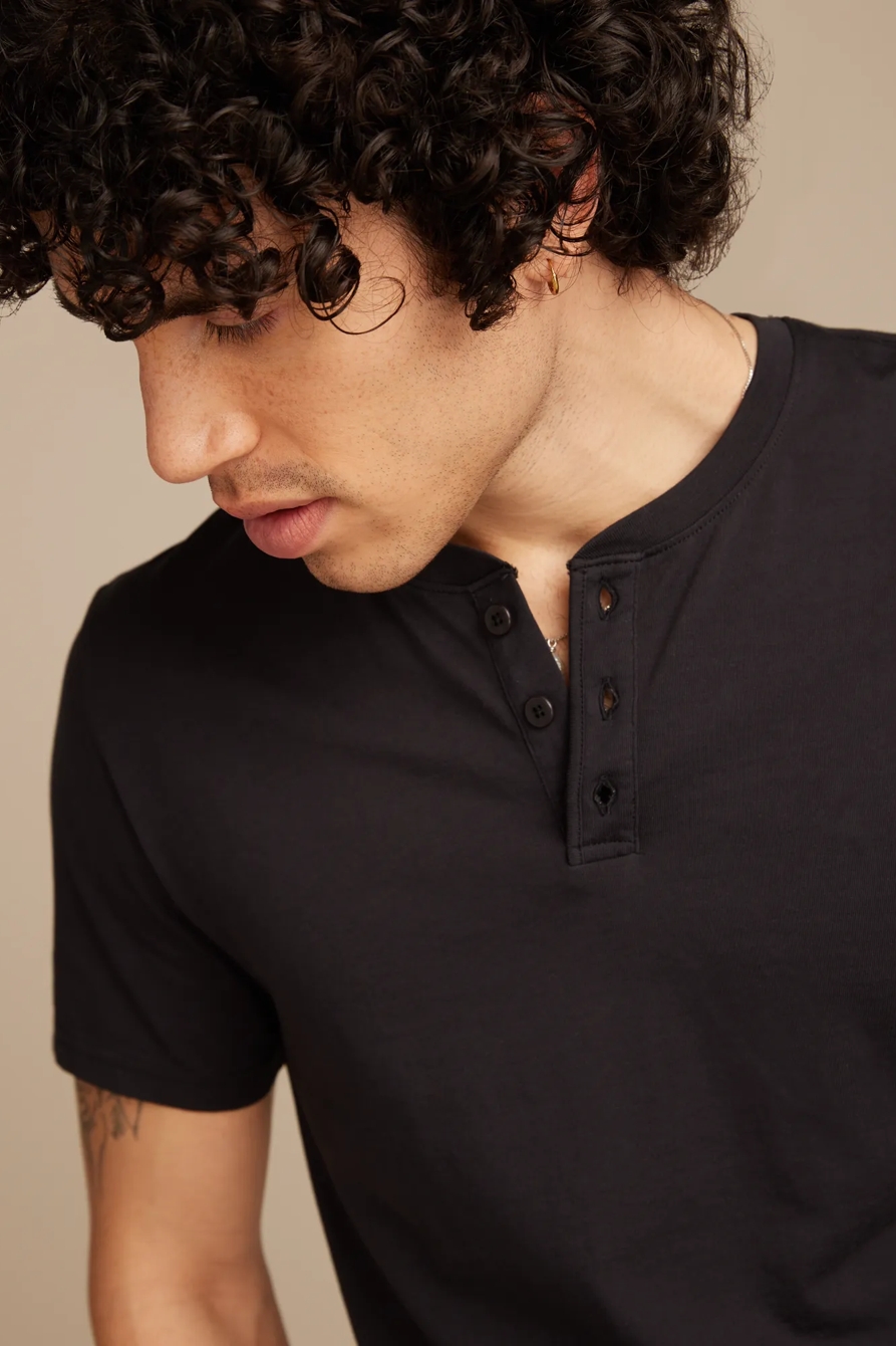 SUPIMA SHORT SLEEVE HENLEY | Lucky Brand
