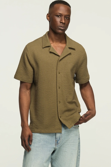 SEERSUCKER SHORT SLEEVE KNIT SHIRT, image 1