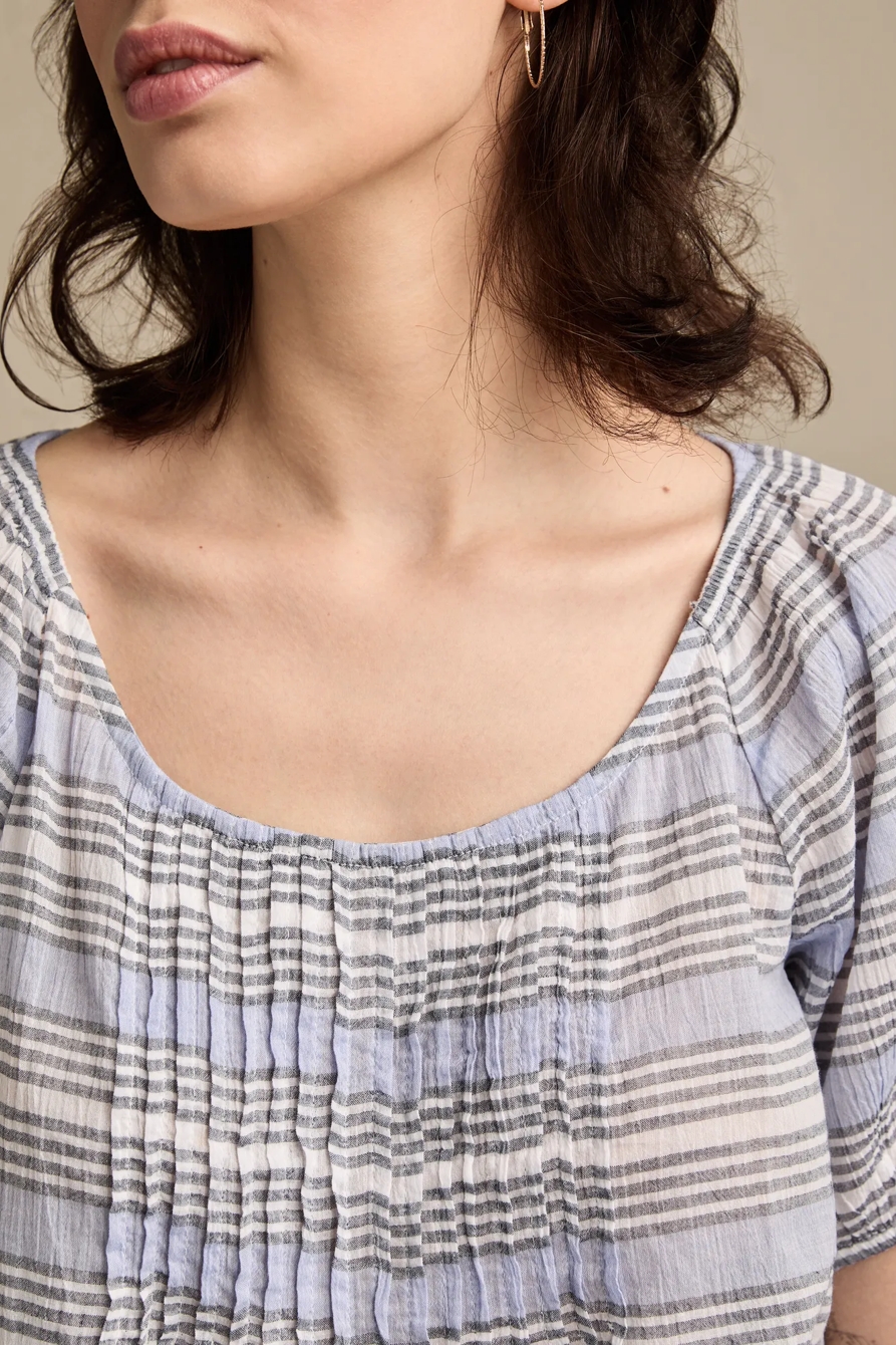 PLEATED SHORT SLEEVE TOP, image 2