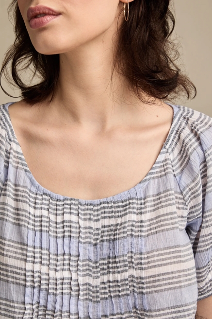 PLEATED SHORT SLEEVE TOP, image 2