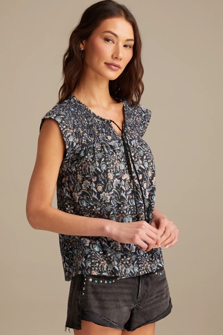 DECORATIVE SMOCKED TEE, image 4