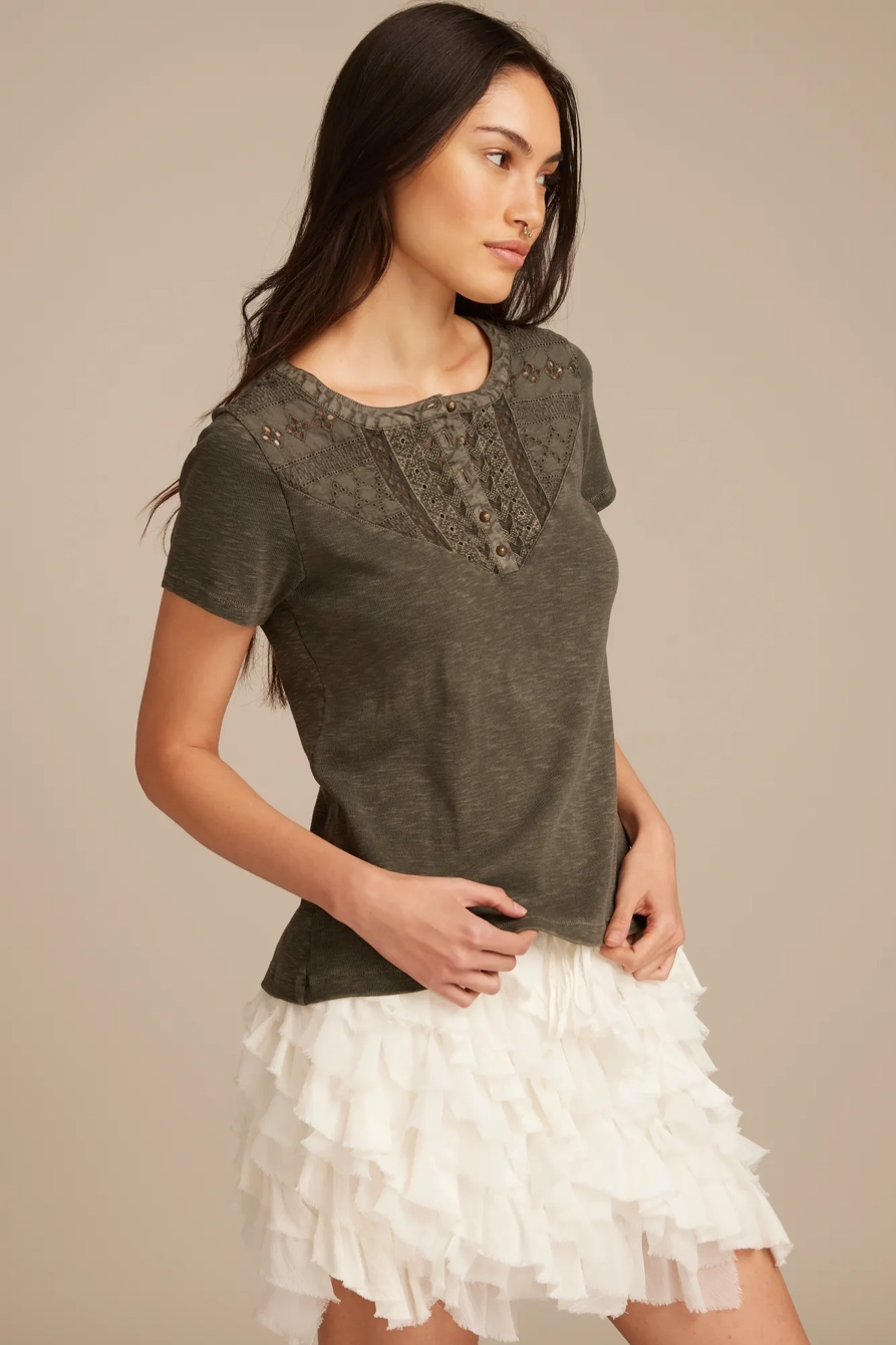 CUTWORK HENLEY TEE