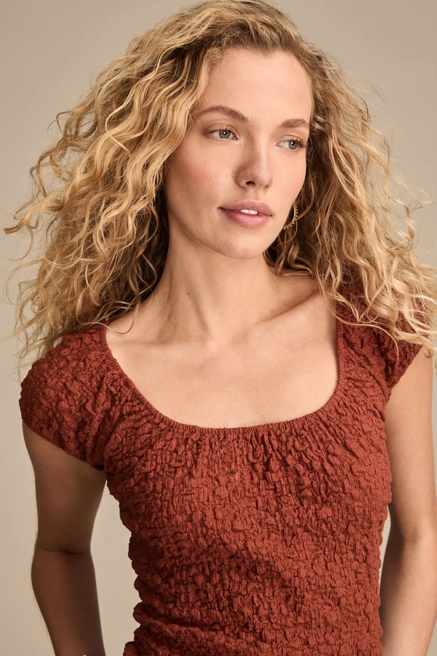 SHORT SLEEVE TEXTURED TOP, image 2