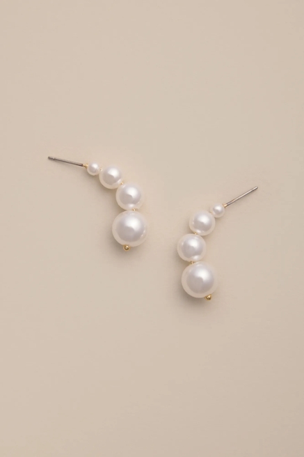 MINI PEARL CIRCLE EARRINGS, image 1