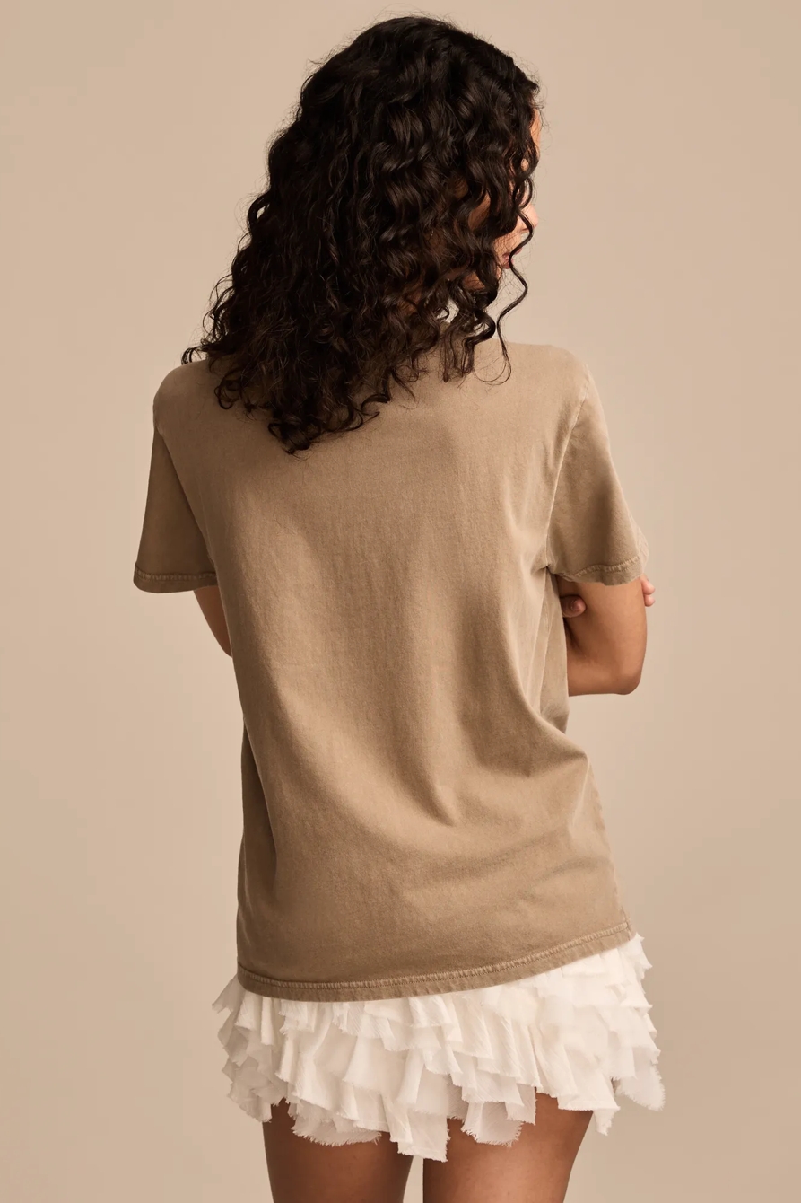 EMBELLISHED MEDALLION BOYFRIEND TEE, image 3
