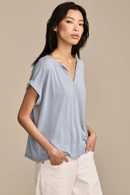 SANDWASH NOTCH NECK TEE, image 3