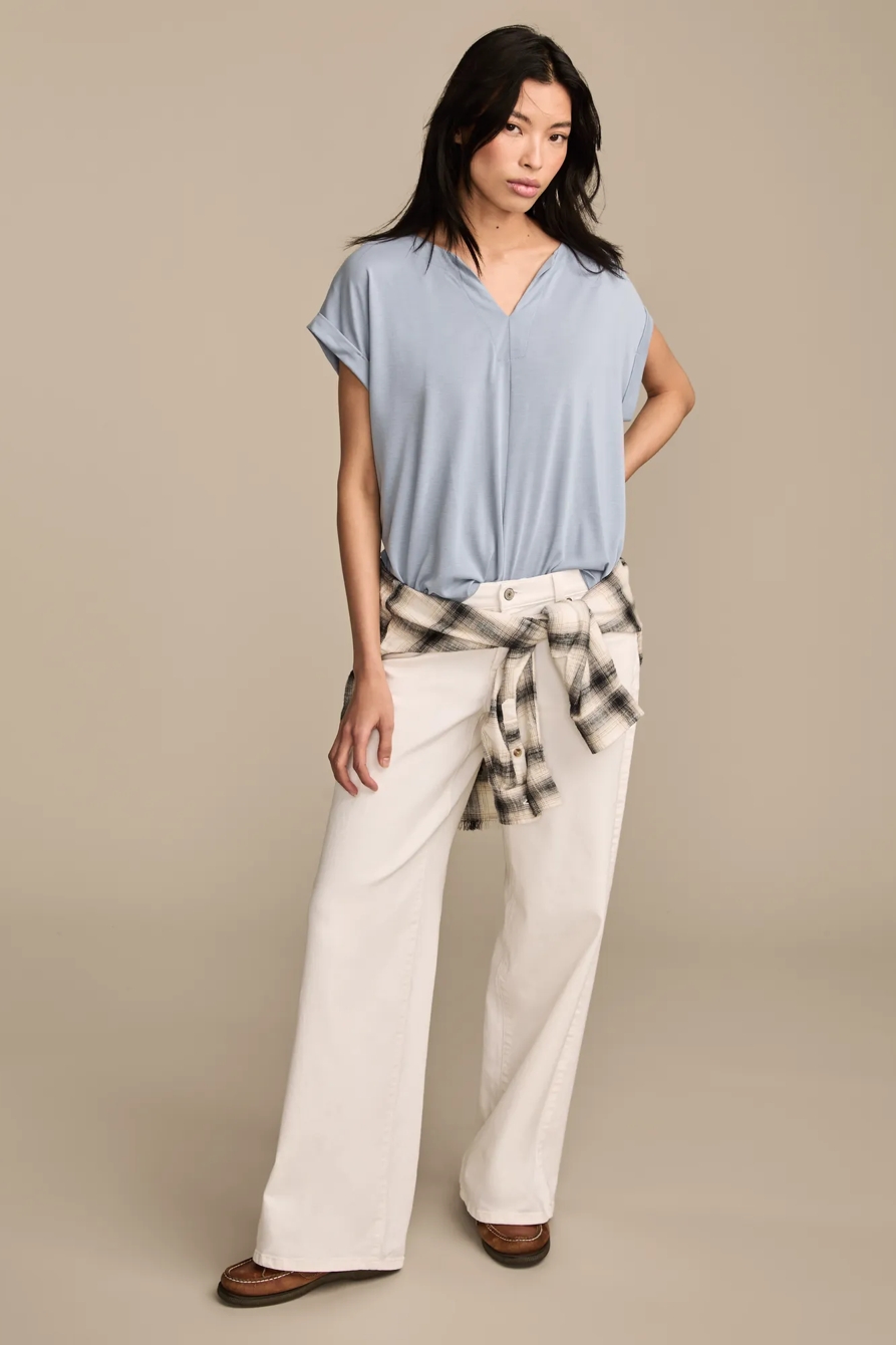 SANDWASH NOTCH NECK TEE, image 5