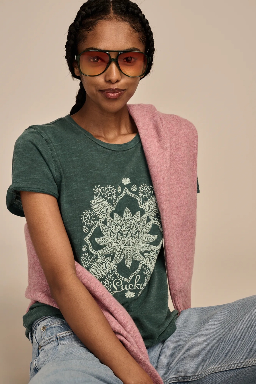 EMBROIDERED LOTUS CLASSIC CREW, image 5