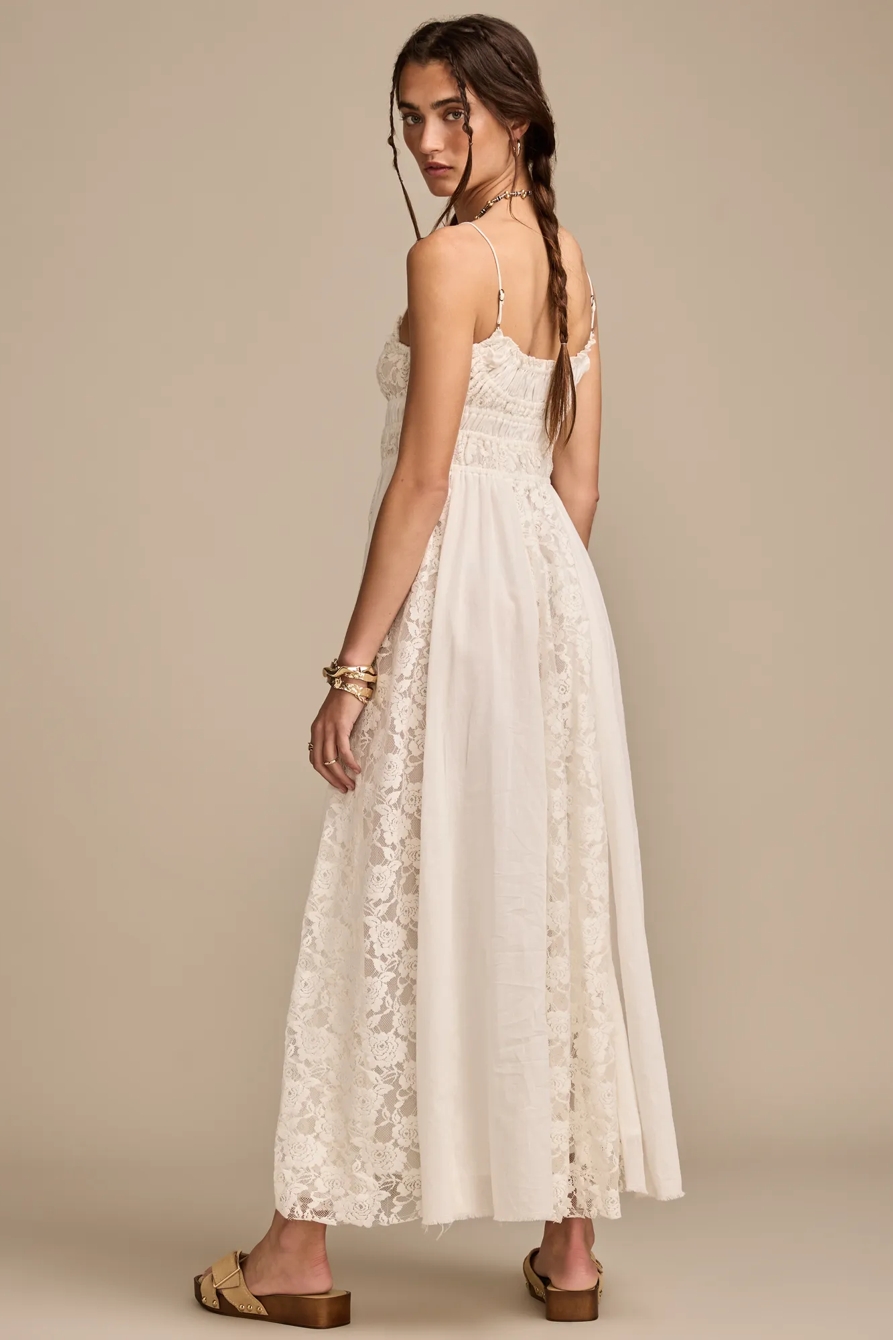LACE MIX SMOCKED MIDI DRESS, image 5