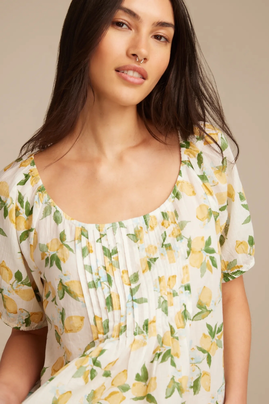 PLEATED SHORT SLEEVE TOP, image 2