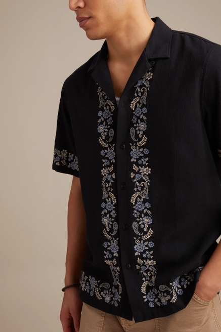 BORDER EMBROIDERED SHORT SLEEVE CAMP COLLAR SHIRT, image 2