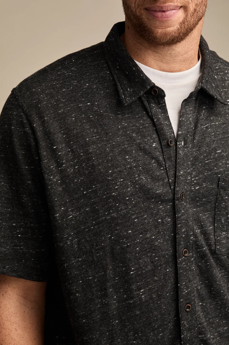 BIG & TALL LINEN SHORT SLEEVE BUTTON UP SHIRT, image 2