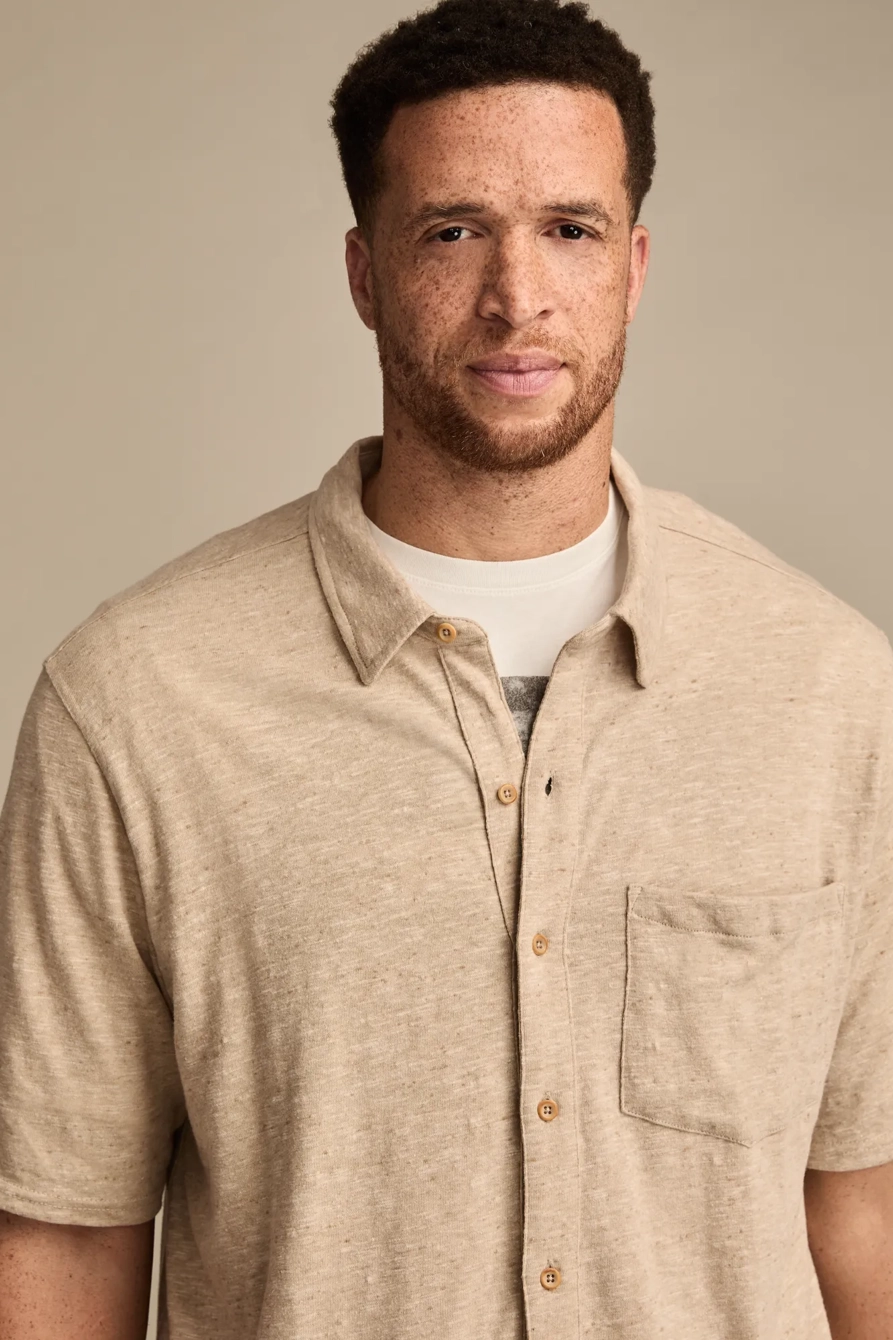 BIG & TALL LINEN SHORT SLEEVE BUTTON UP SHIRT