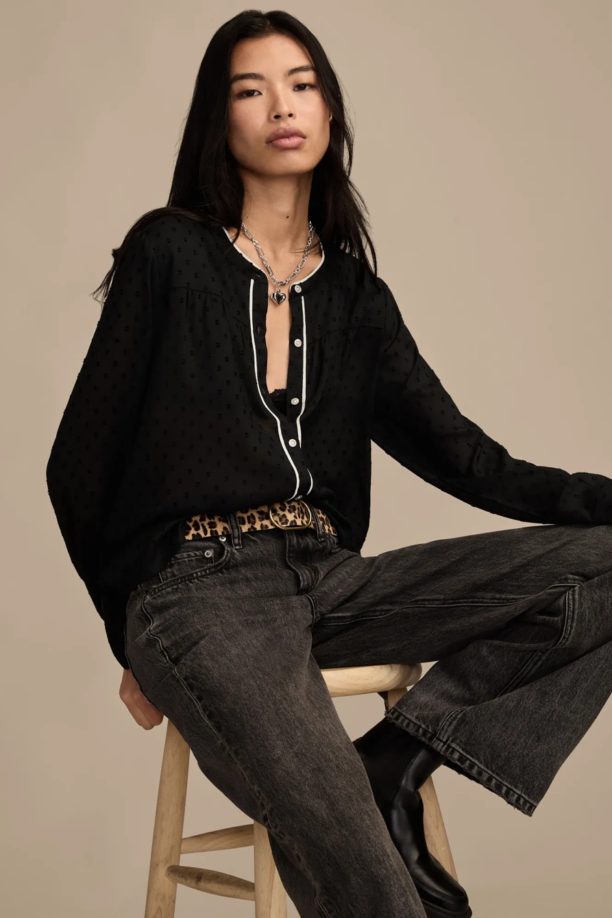 NOVELTY BUTTONDOWN TOP, image 2