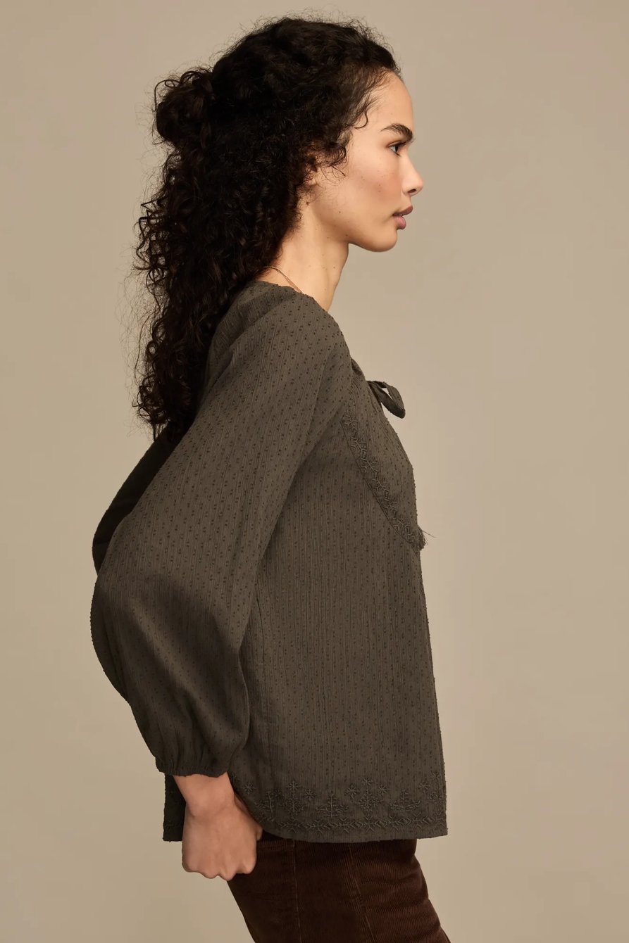 EASY EMBROIDERED PEASANT TOP, image 4