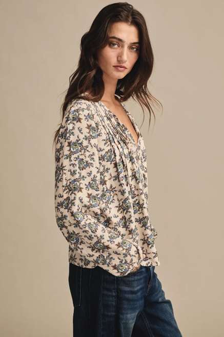 PINTUCK FLORAL PEASANT TOP, image 4