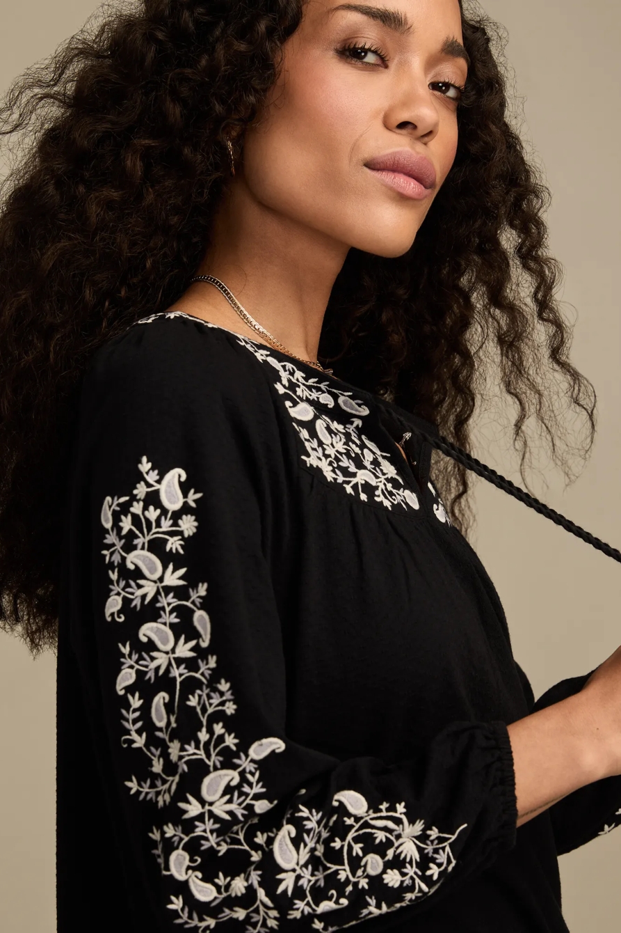 EMBROIDERED BUBBLE PEASANT TOP, image 2