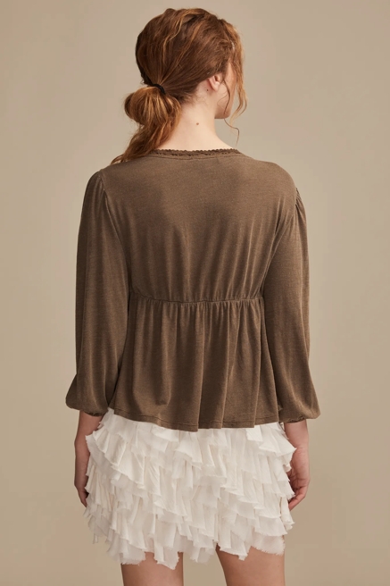 EMBROIDERED YOKE SQUARE NECK TOP, image 3