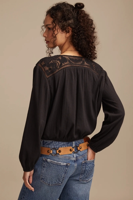 LONG SLEEVE PINTUCK BUBBLE TOP, image 3