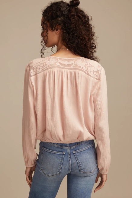 LONG SLEEVE PINTUCK BUBBLE TOP, image 3